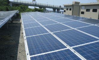 泉佐野市上之郷道路敷太陽光発電所